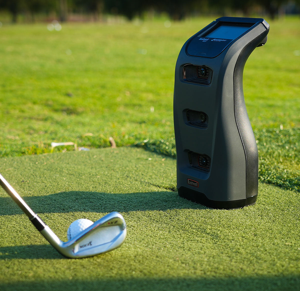 Bushnell Launch Pro Circle B Golf Launch Monitor & Simulator