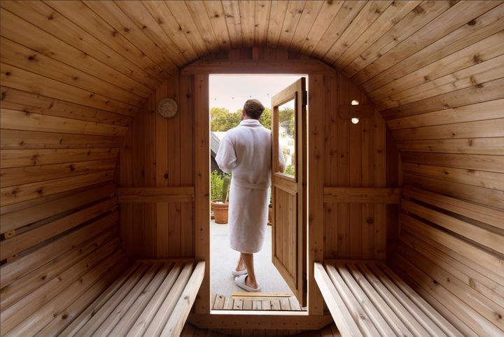 Pinnacle 4 Person Barrel Sauna